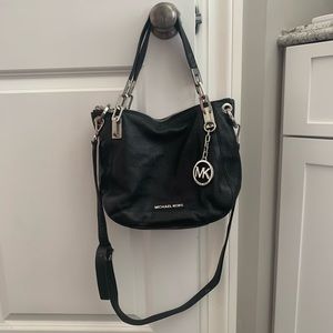 Black Michael kors crossbody bag